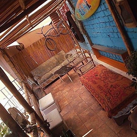 Blue House Backpackers Hostel ลิมา ภายนอก รูปภาพ
