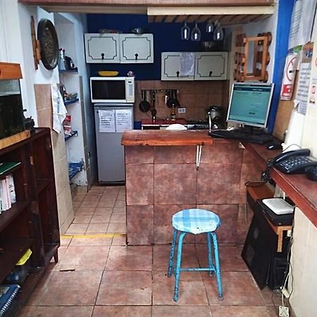 Blue House Backpackers Hostel ลิมา ภายนอก รูปภาพ